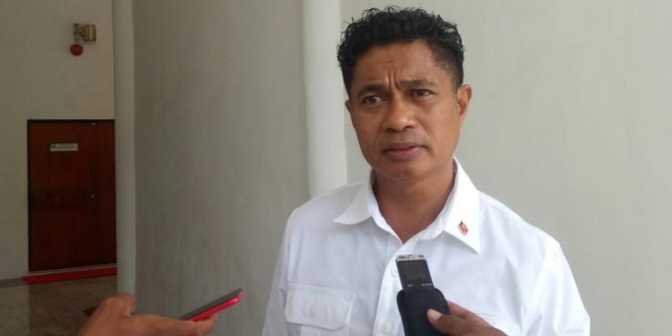 Asanami Husu Governu Hafolin Presu Kafé