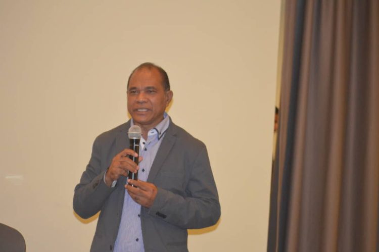 Timoroan Ba Serivisu Iha Austrália Tenke Dixiplina