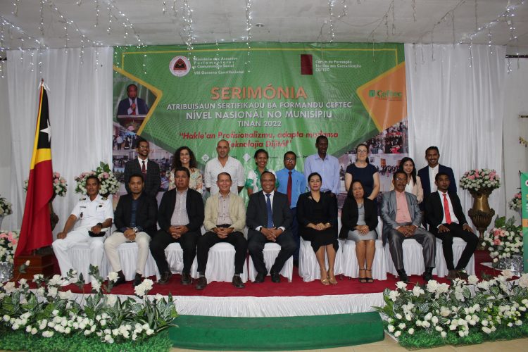 MAPCOMS atribui certificados a formandos do CEFTE