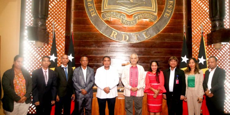 Garantia Eleisaun 2023 Lao Di’ak, Depende ba Parpol