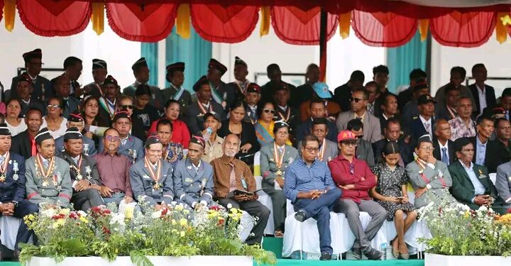 TL Selebra  Loron Veteranu Ba Dala VI