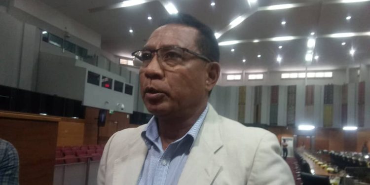 VI Lejislatura: Governu Iha Liman Karuk, Opozisaun Liman Loos