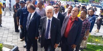 Xanana – Alkatriri Hasoru Malu Iha Dalan Kloot PN