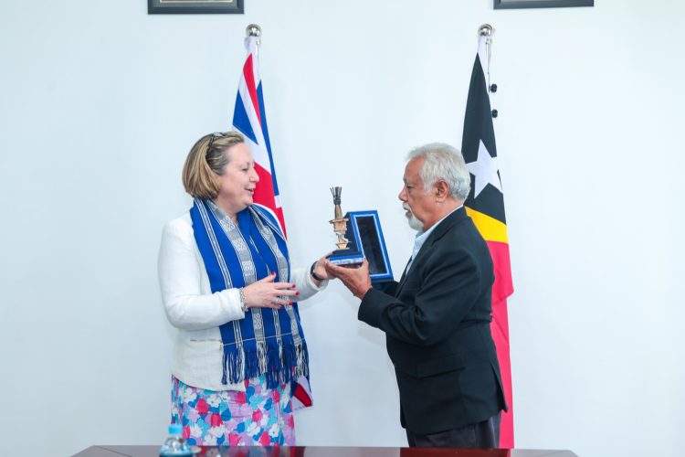 Reinu Unido Sei Loke Embaixada Britanika Permanente