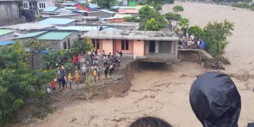 Uma Kain 17 Afeitadu Dezastre Naturais