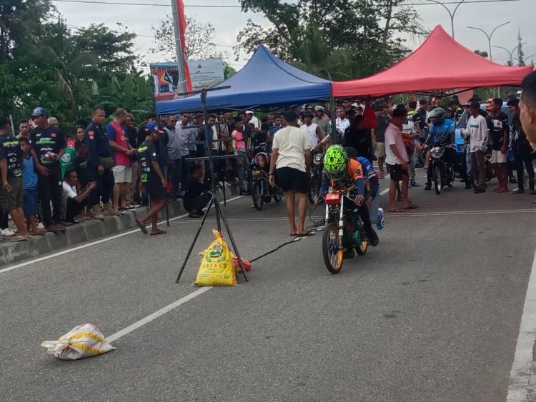Drag Bike Hamutuk Klase 14 Halai Taru Motor Iha Oekusi