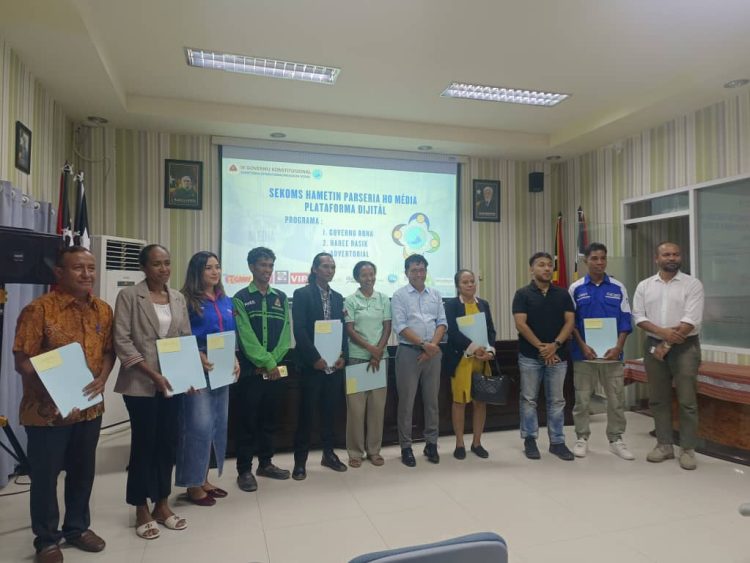 Média Plataforma Dijitál 12 Asina Kontratu Públisidade Ho Secoms