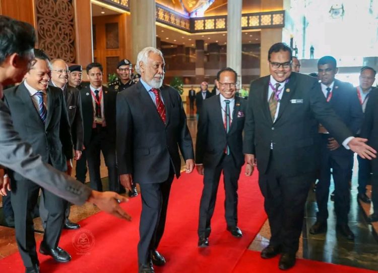 Partisipa Simeira ASEAN, Malázia Simu PM Xanana Ho Guarda de Onra