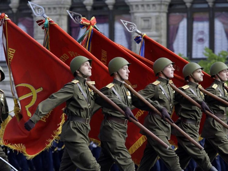 Bandeira Espesiál Ne’ebé Xefe Estadu Sira Uza Iha Ornamentu Adisionál